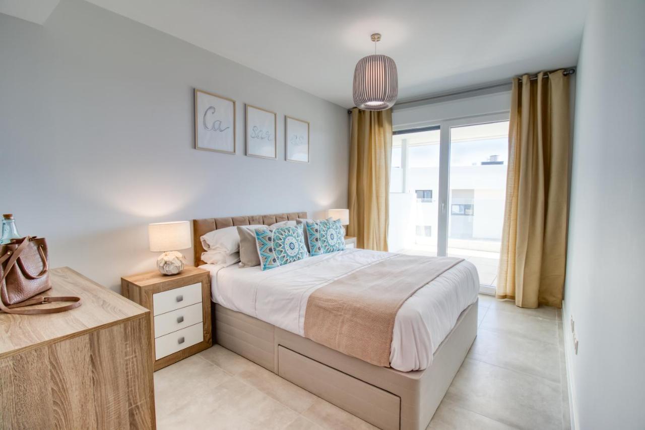 Newly Constructed 2 Bed Apartment With Sea Views Casares Kültér fotó