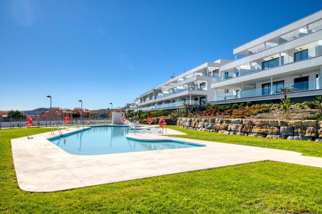 Newly Constructed 2 Bed Apartment With Sea Views Casares Kültér fotó